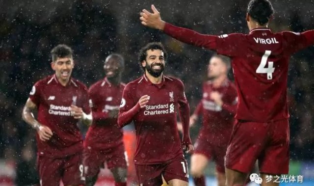  萨拉赫传射建功利物浦终结曼城不败  