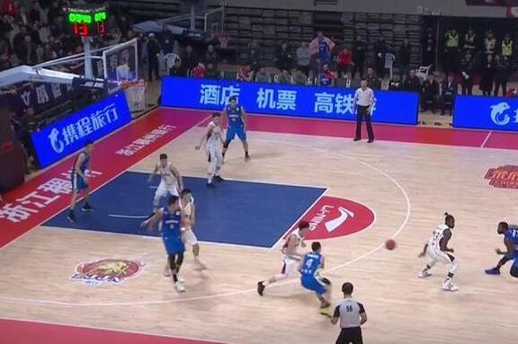  那不勒斯防线失误葬送好局惜败  